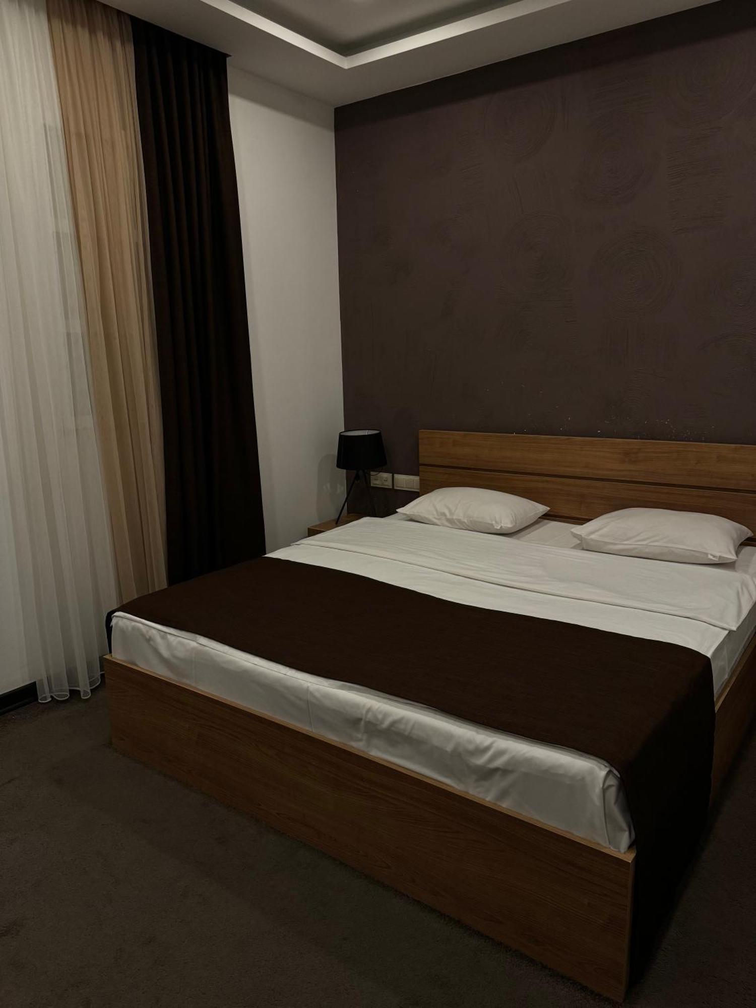 Moscow Boutique Hotel Γιερεβάν Εξωτερικό φωτογραφία